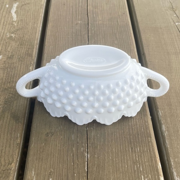 Fenton Vintage Hobnail Milk Glass Oval Double Handle Nut Bowl Candy Trinket Dish - Picture 14 of 14